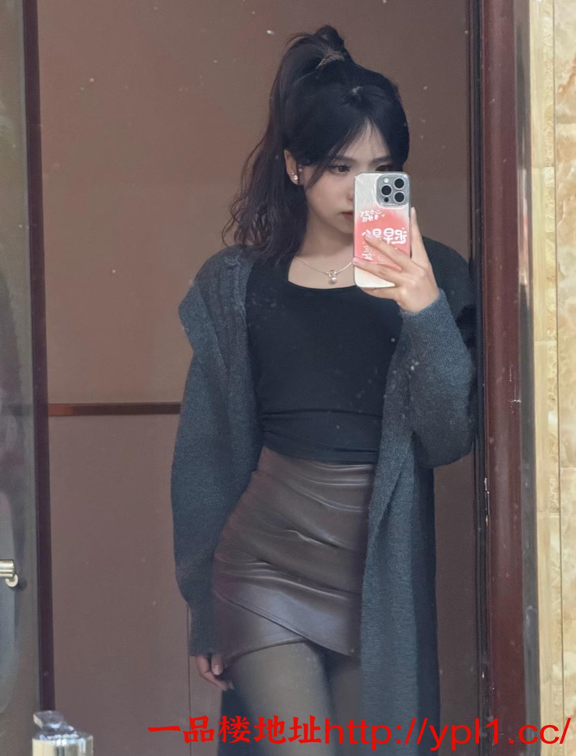 自做兼职的骚b玩得很开服务挺好