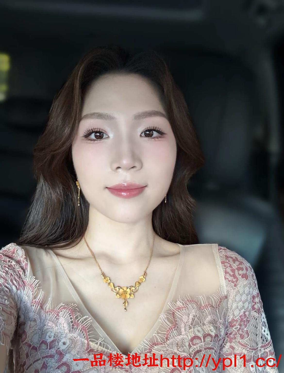 20岁高挑御姐 主丝袜诱惑 毒龙 果冻冰火