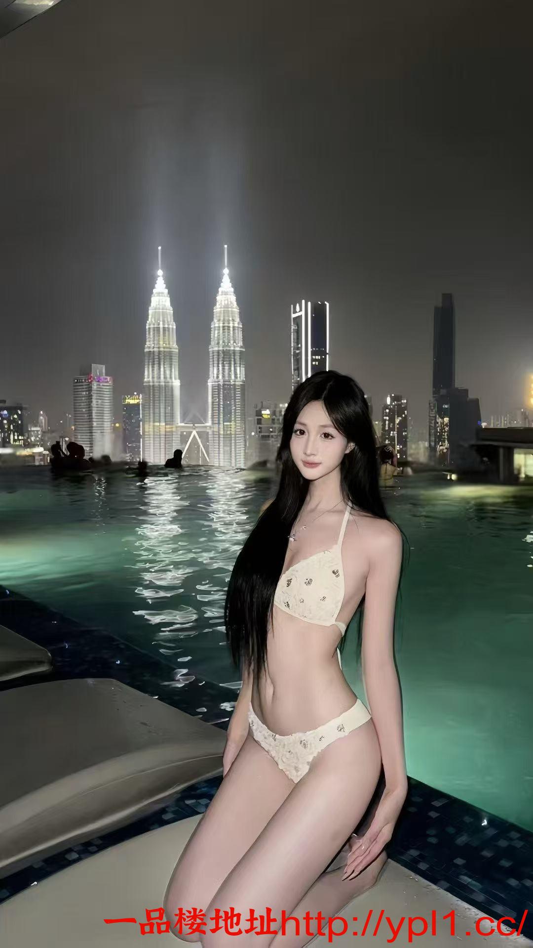 粉嫩多汁奶子大兼职骚货