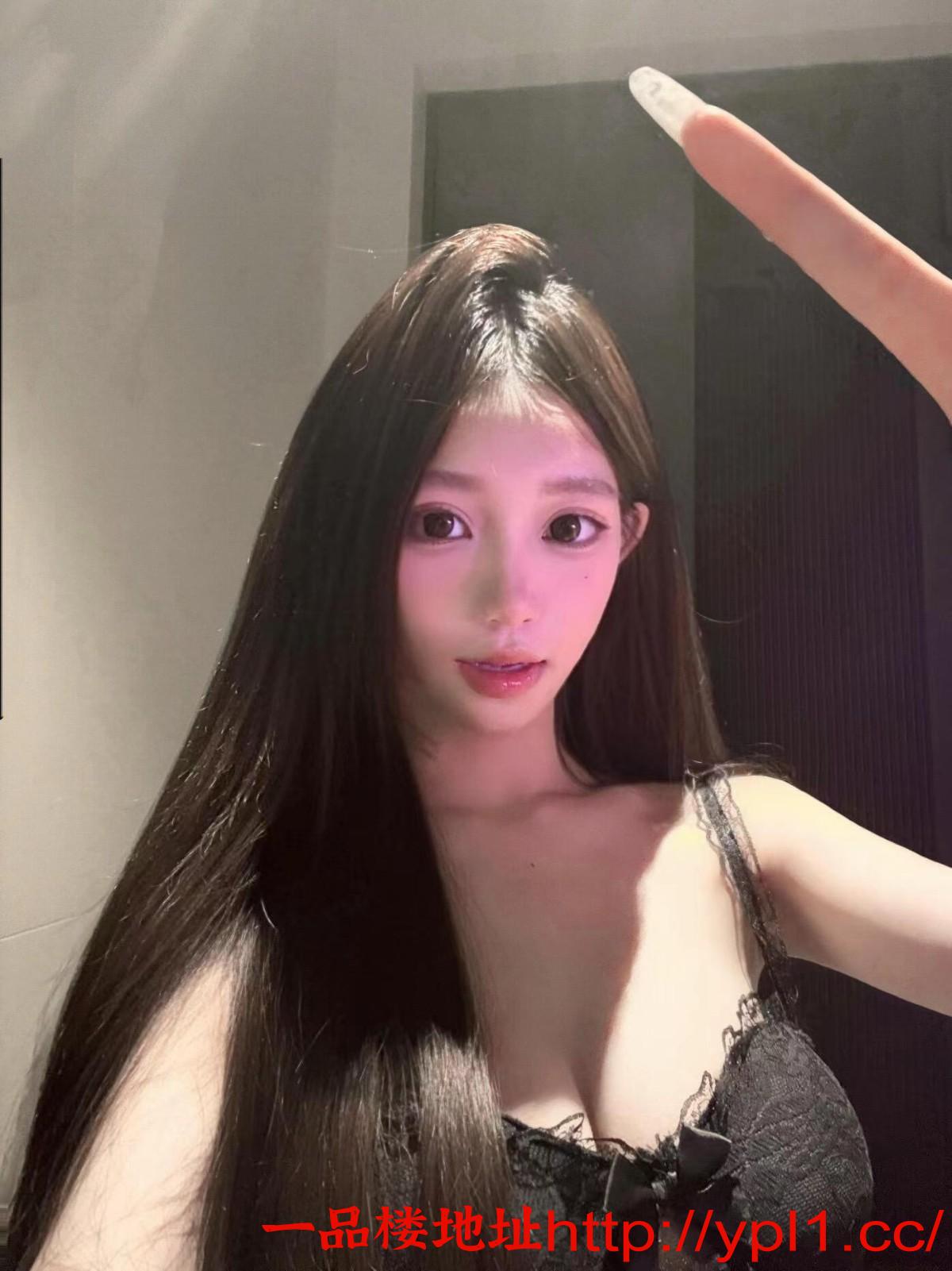 舞蹈学院毕业的大熊嫩妹