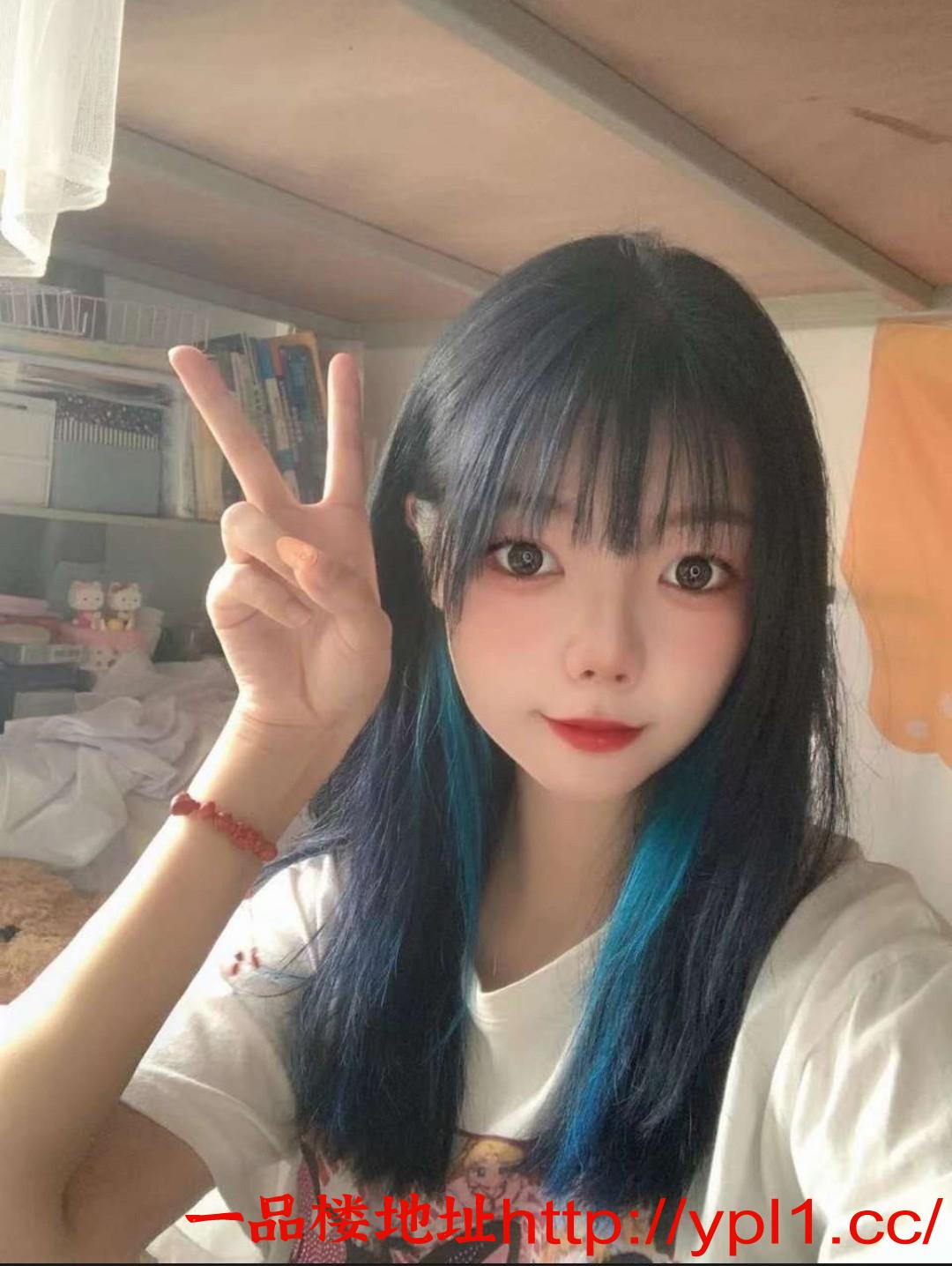 极品美穴尤物，这是我见过最粉嫩的小穴