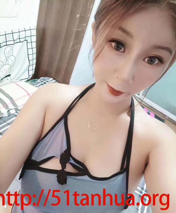 本地楼凤白嫩妹子