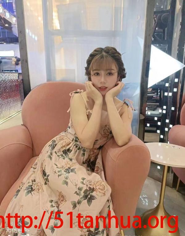 实惠红唇小奶酪